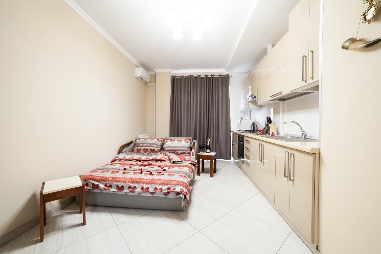 Apartamento Lviv Land Exterior foto