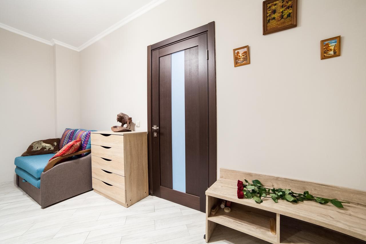 Apartamento Lviv Land Exterior foto
